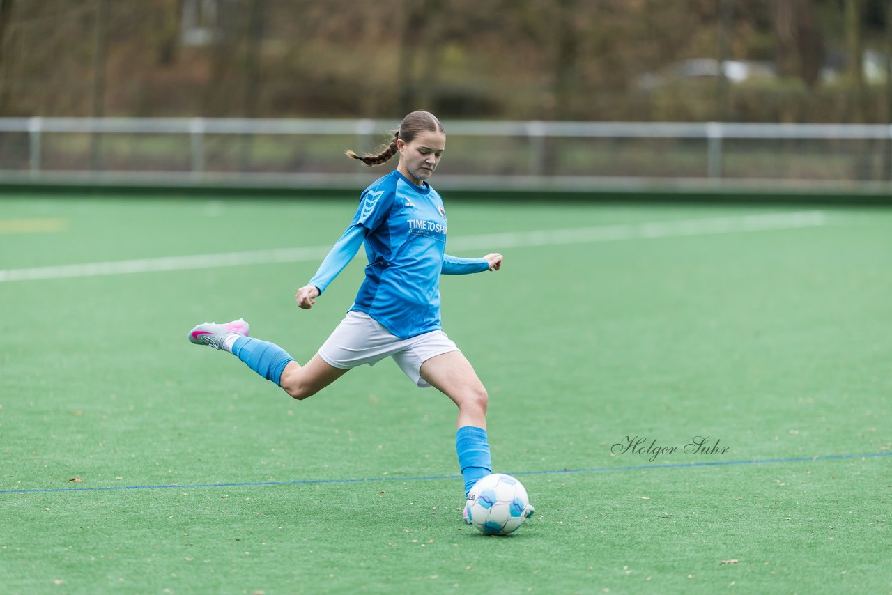 Bild 322 - wBJ VfL Pinneberg - Eimsbuettler TV2 : Ergebnis: 3:5